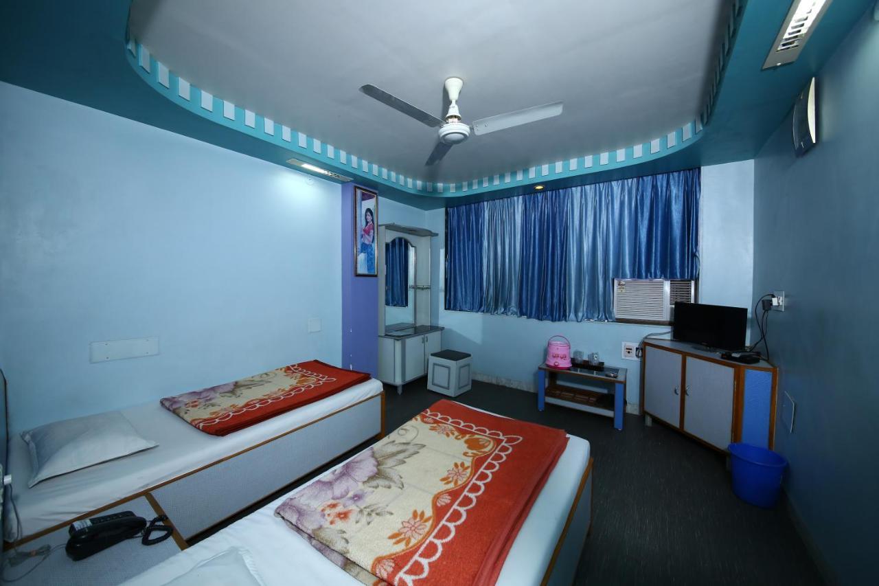 Hotel Darshan Amreli Exterior foto